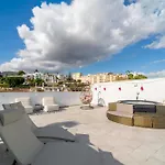 Golden - Take Care Malaga Апартаменти