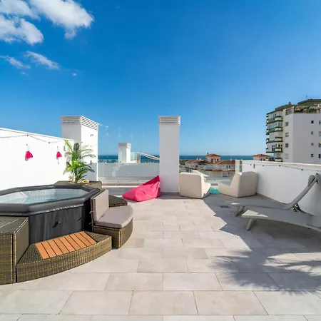 Golden - Take Care Malaga Appartement *