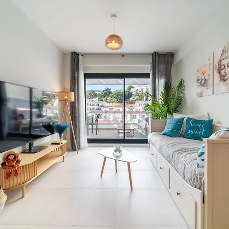 Golden - Take Care Malaga Torremolinos