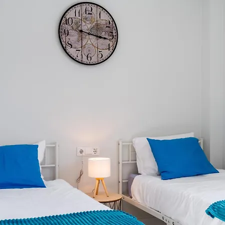 Golden - Take Care Malaga