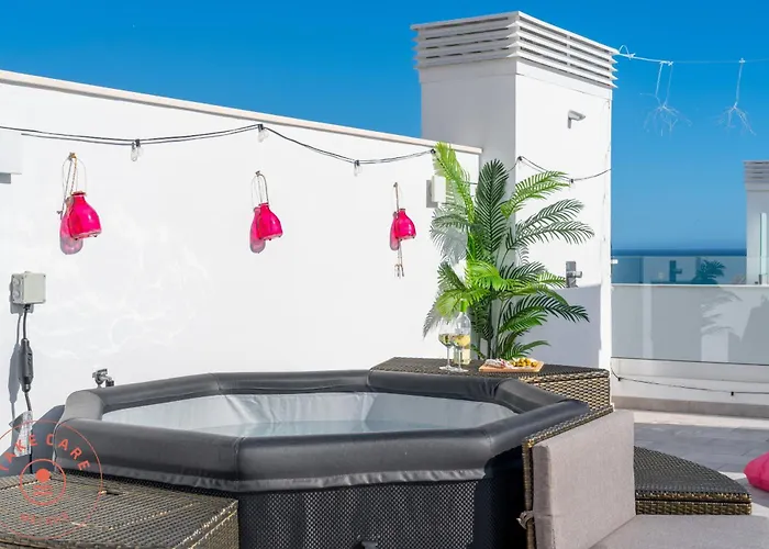 Golden - Take Care Malaga Apartment