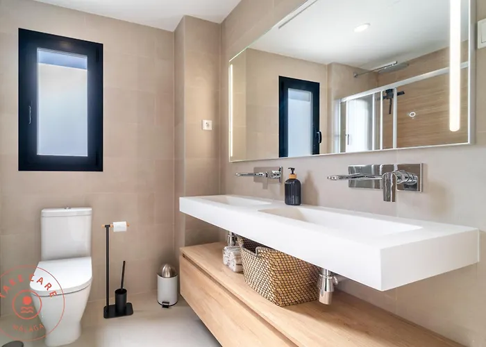 Golden - Take Care Malaga