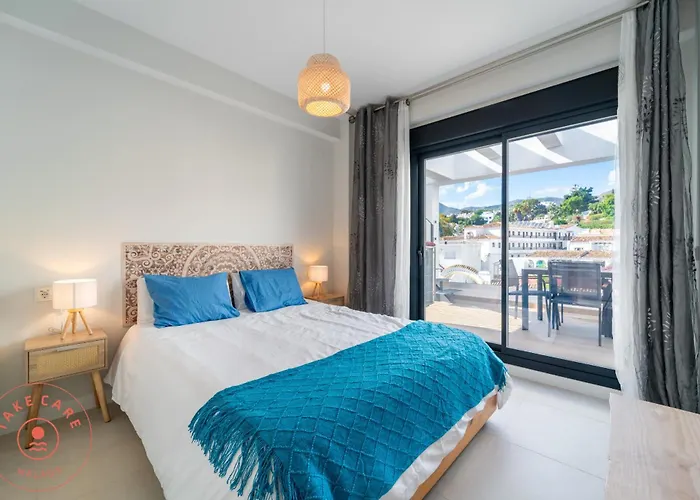 Golden - Take Care Malaga Apartment