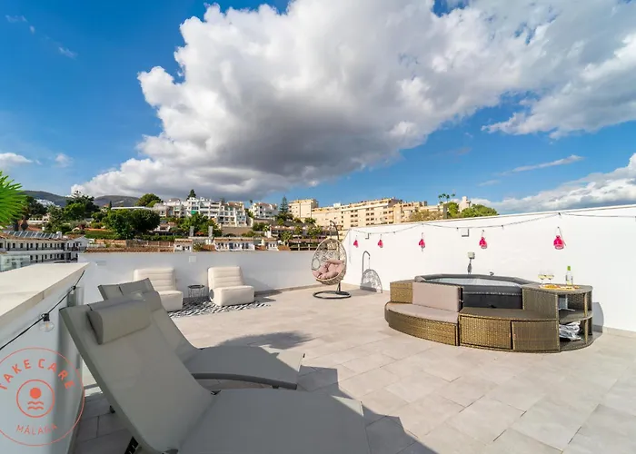 Golden - Take Care Malaga Apartment