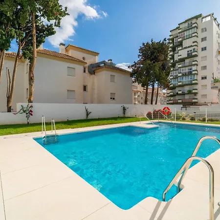 Golden - Take Care Malaga * Torremolinos